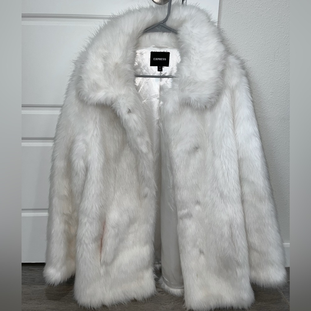 Express white faux fur coat